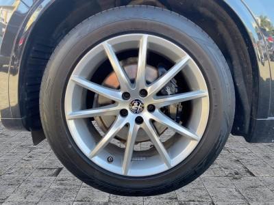 Alfa Romeo Stelvio VELOCE 2.2 210PS